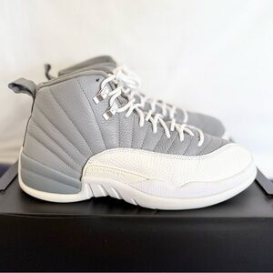 AUTHENTIC Jordan 12 Retro Stealth Grey size 8 CT8013-015 2022 PRE-OWNED